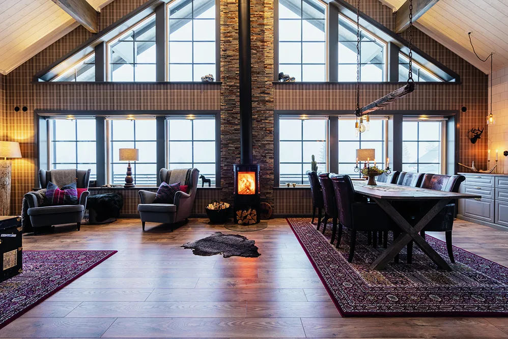 fjällstuga_interiör_panorama_villaagaren.jpg