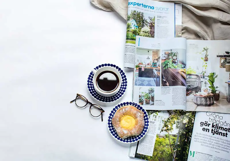 Villaägaren-tidningar och fika