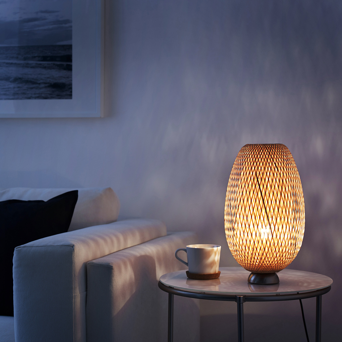 Rätt belysning hemma Välj en lampa som du kan fästa på väggen eller fönsterkarmen