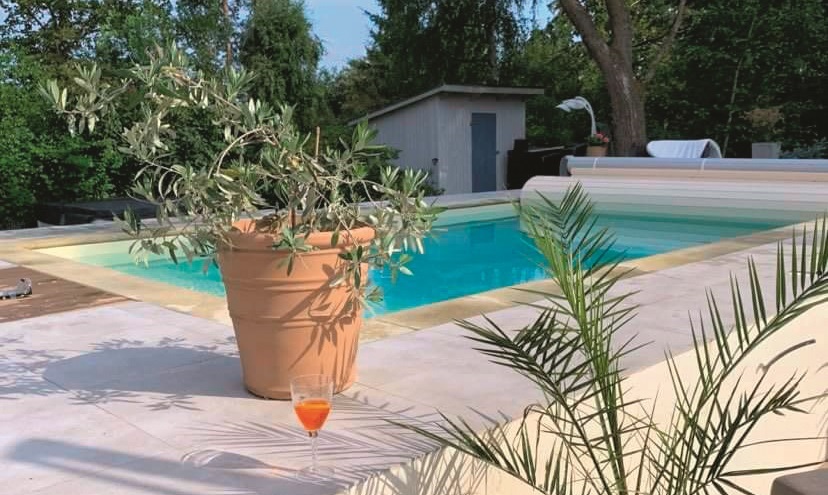 Villaägaren_poolkant_familjebilder_1.jpg