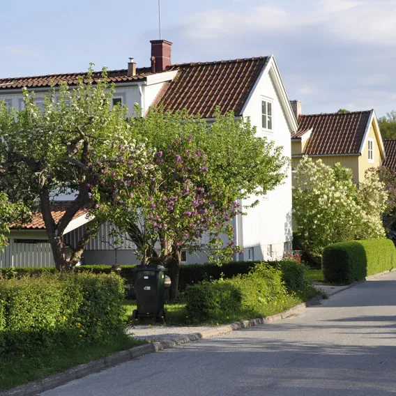 Huslänga med trädgård